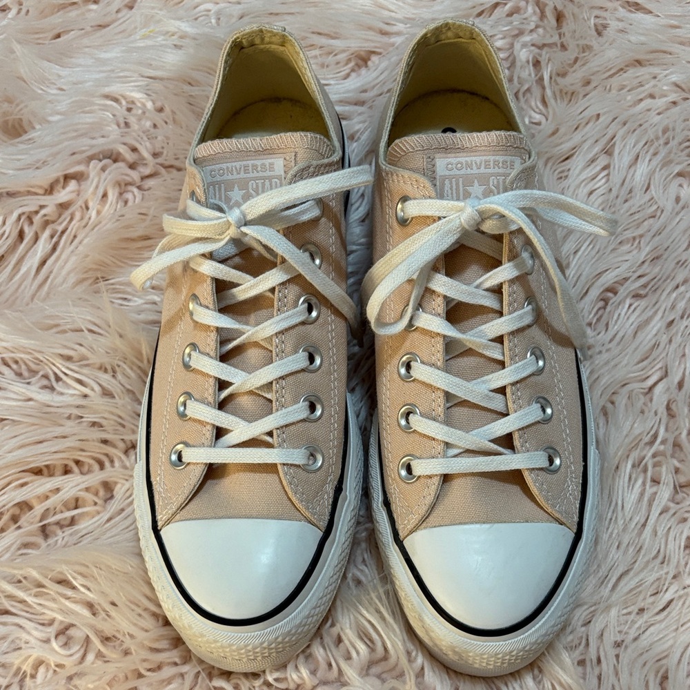 Converse Women's Light Tan Canvas Sneakers